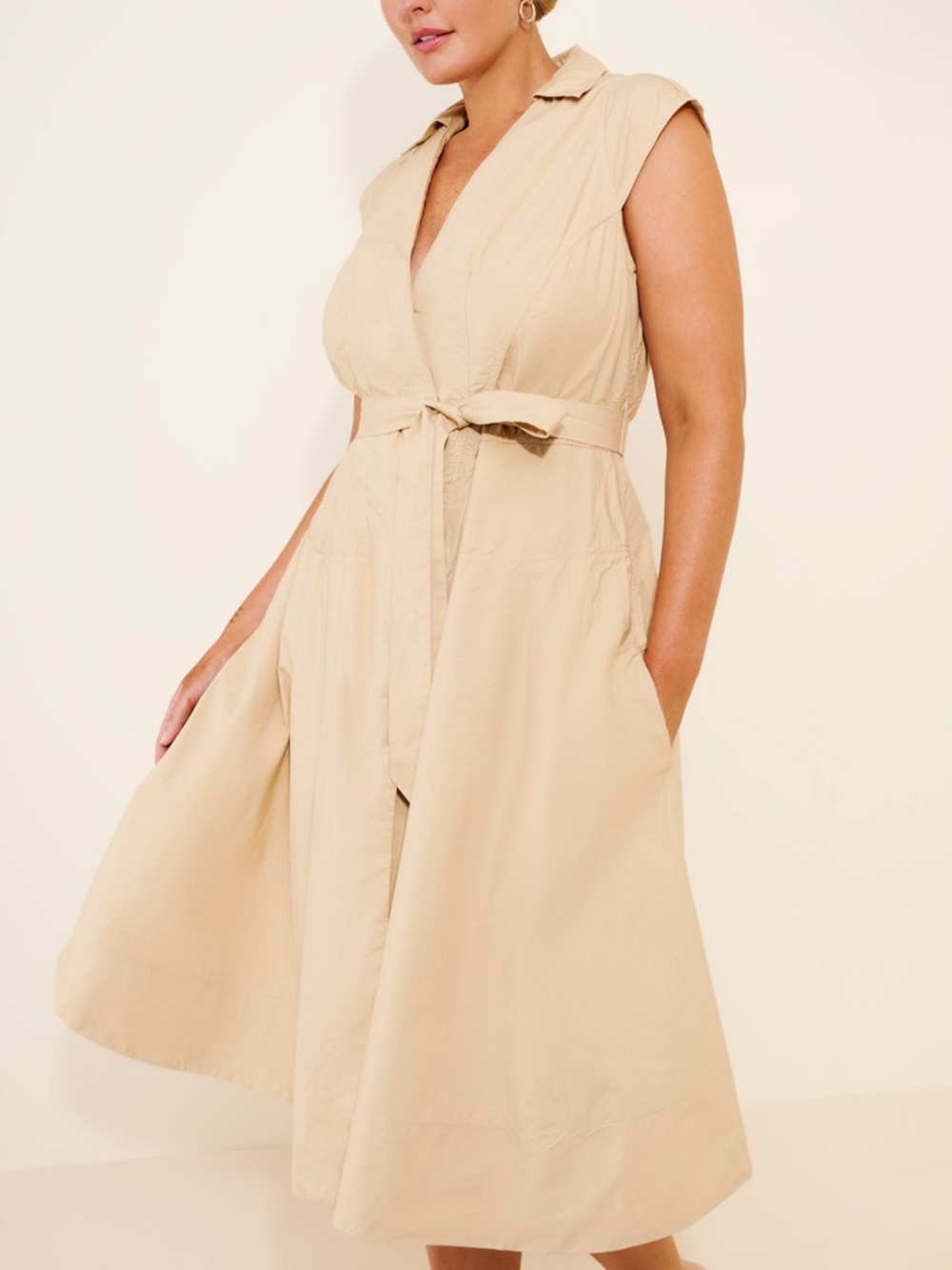 Maeve Sleeveless Collared Midi Dress - Picture 4 of 9